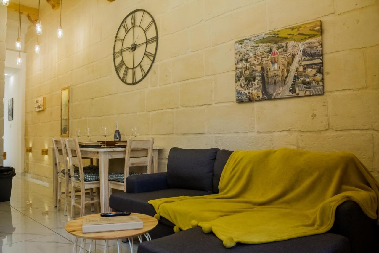 Ta' Gilard - Lovely Renovated Holiday Home Żabbar 外观 照片